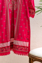 Contrast lace border detail on pink Eid pret shirt