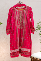 Rouge Élan bold pink luxury Eid pret by Eviline Couture with statement lacework and printed dupatta