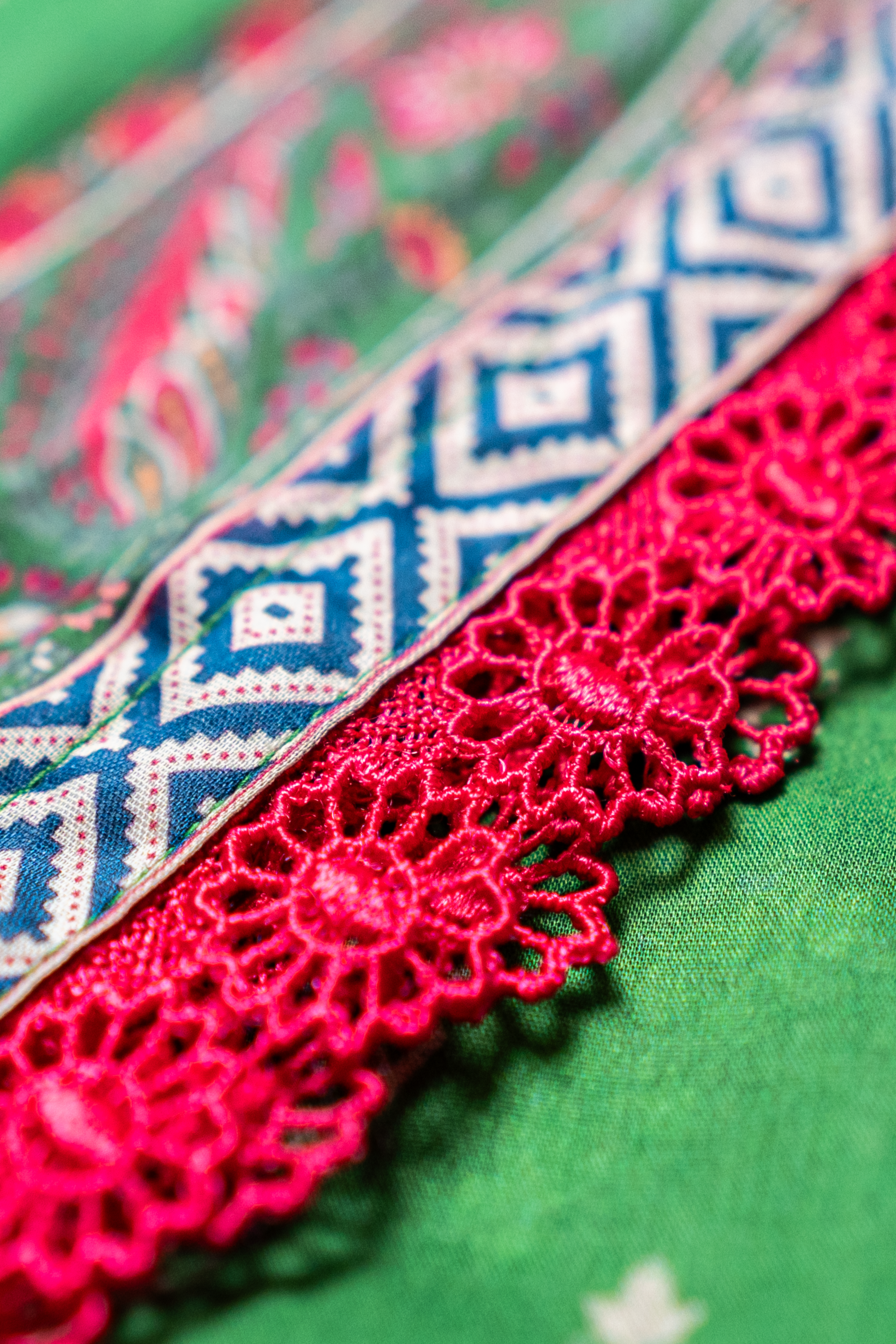 Printed apple green dupatta with 4 side lace border from Eid collection
